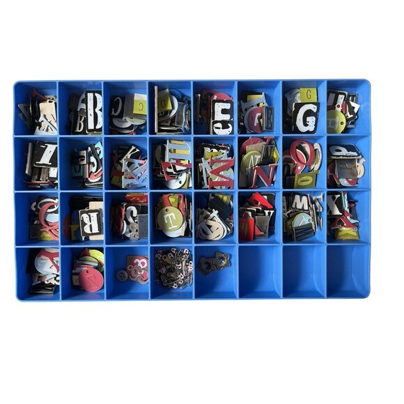 Lot Mixed Letters Scrapbook Cardmaking Embellishments Metal Chipboard - Picture 2 of 6